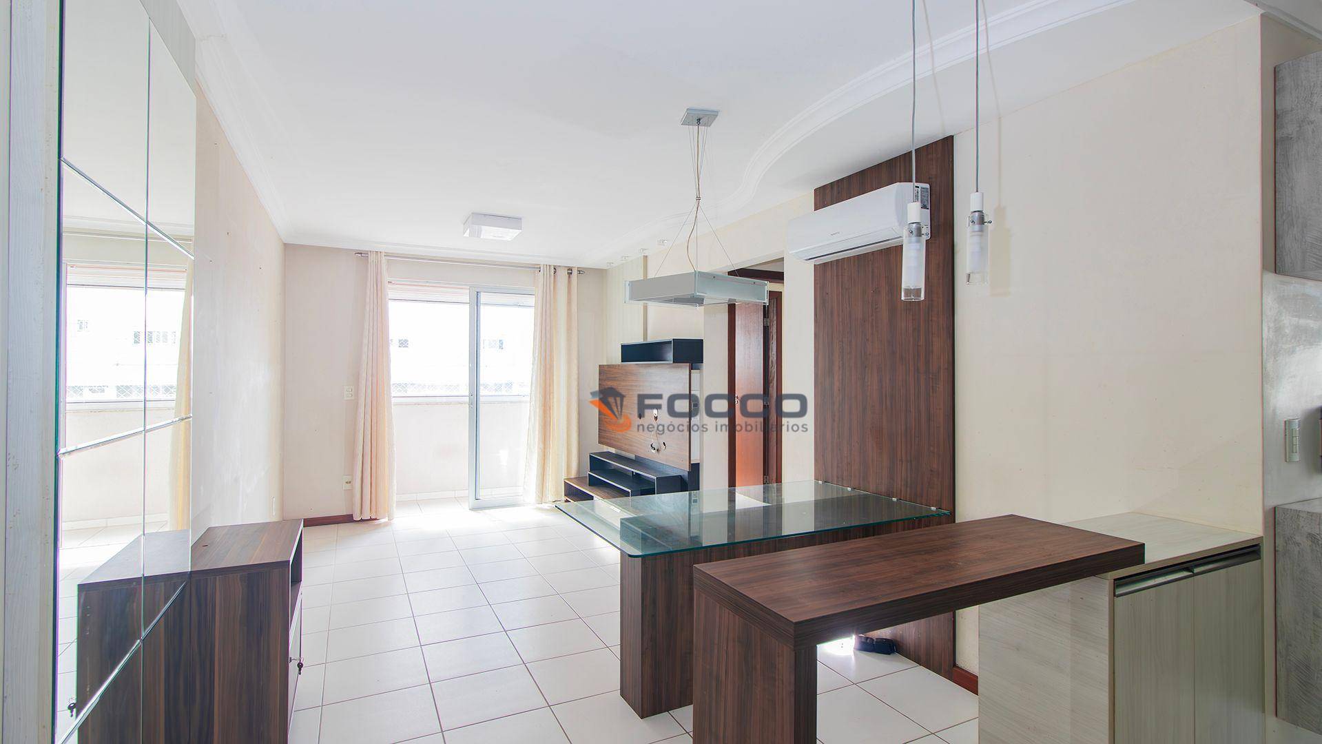 Apartamento à venda com 2 quartos, 65m² - Foto 1