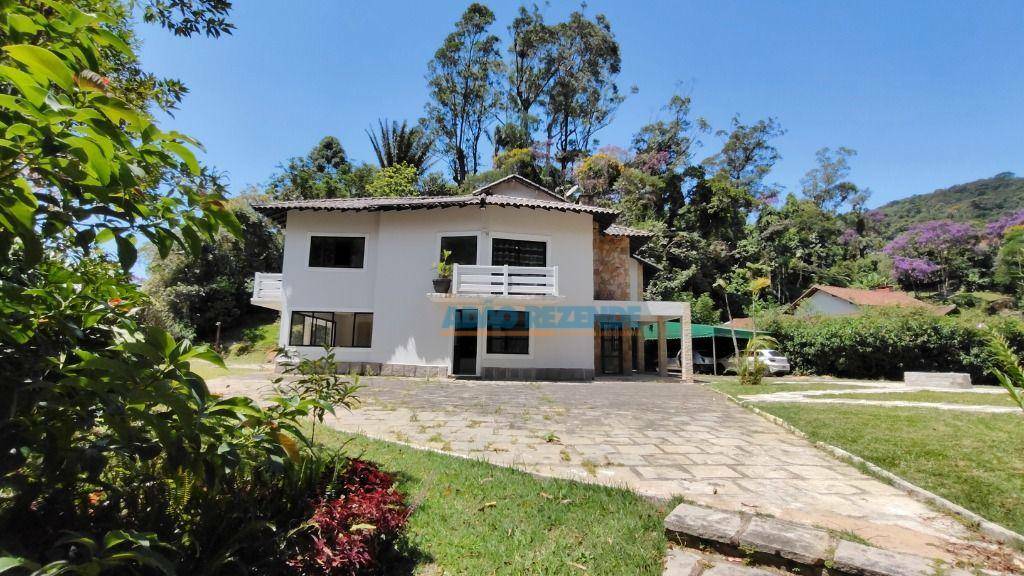 Casa de Condomínio à venda com 5 quartos, 460m² - Foto 4