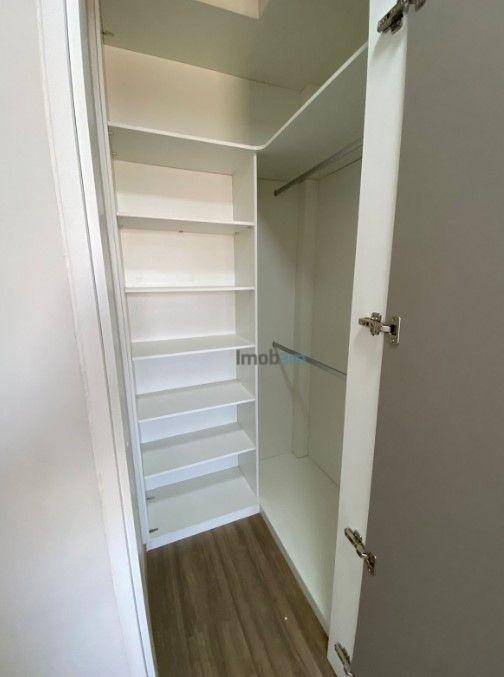 Apartamento para alugar com 2 quartos, 64m² - Foto 9