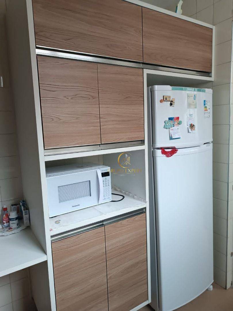 Apartamento à venda com 3 quartos, 115m² - Foto 7