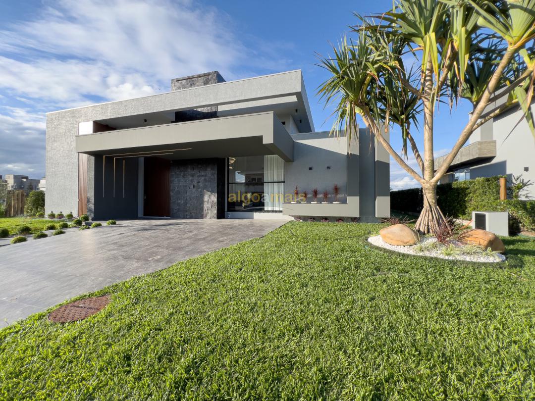 Casa de Condomínio à venda com 4 quartos, 268m² - Foto 3