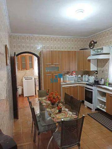 Casa à venda com 3 quartos, 230m² - Foto 18