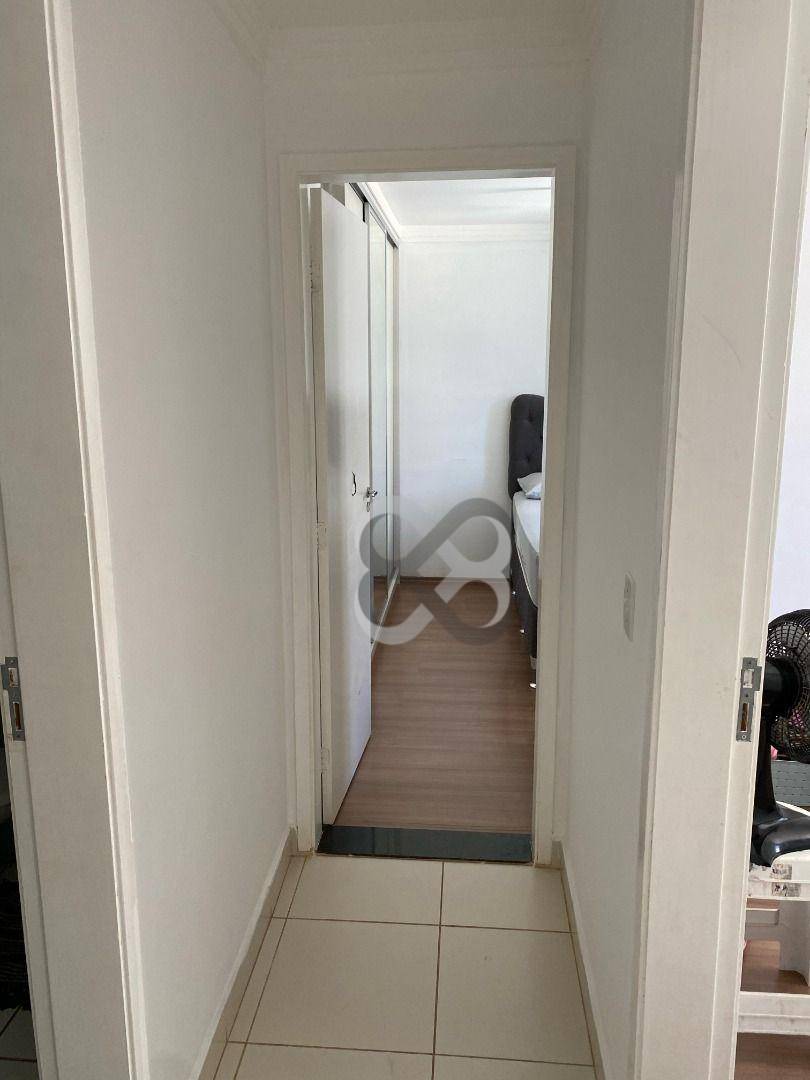 Apartamento à venda com 2 quartos, 45m² - Foto 5