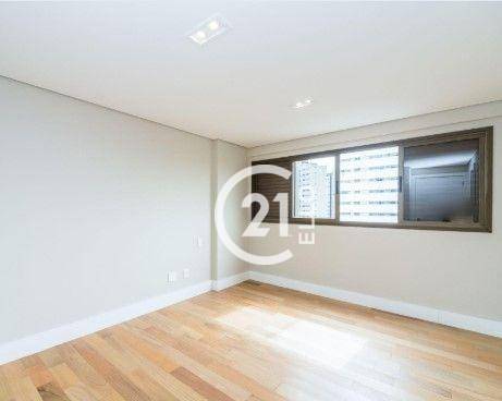 Apartamento à venda com 5 quartos, 283m² - Foto 2