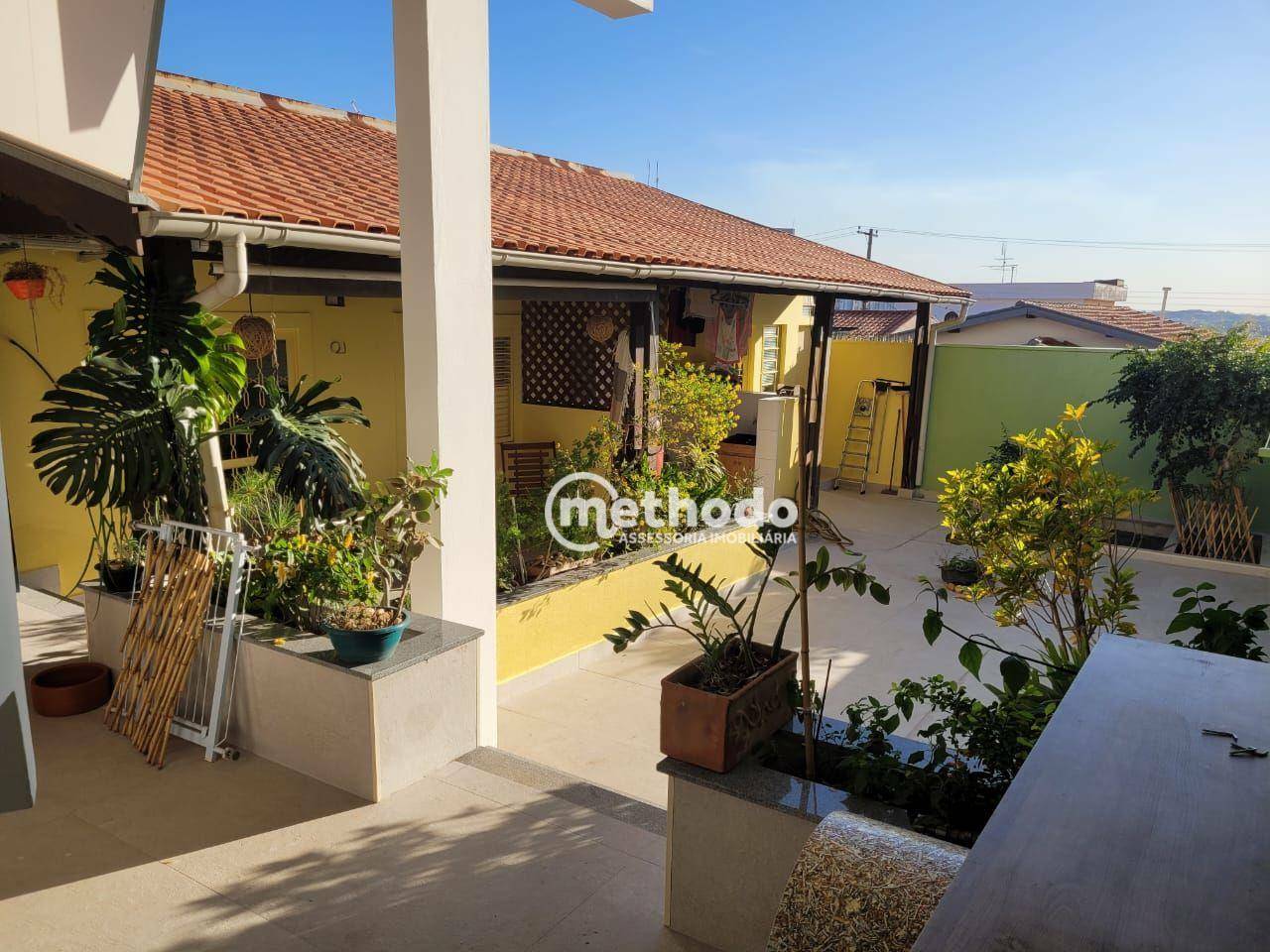 Casa à venda com 4 quartos, 180m² - Foto 18