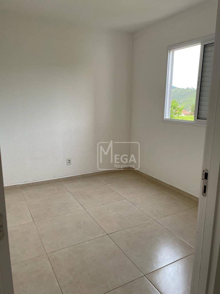 Apartamento à venda com 2 quartos, 52m² - Foto 3
