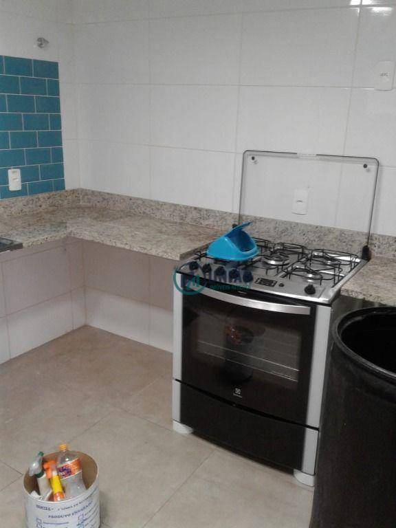 Apartamento à venda com 2 quartos, 78m² - Foto 19