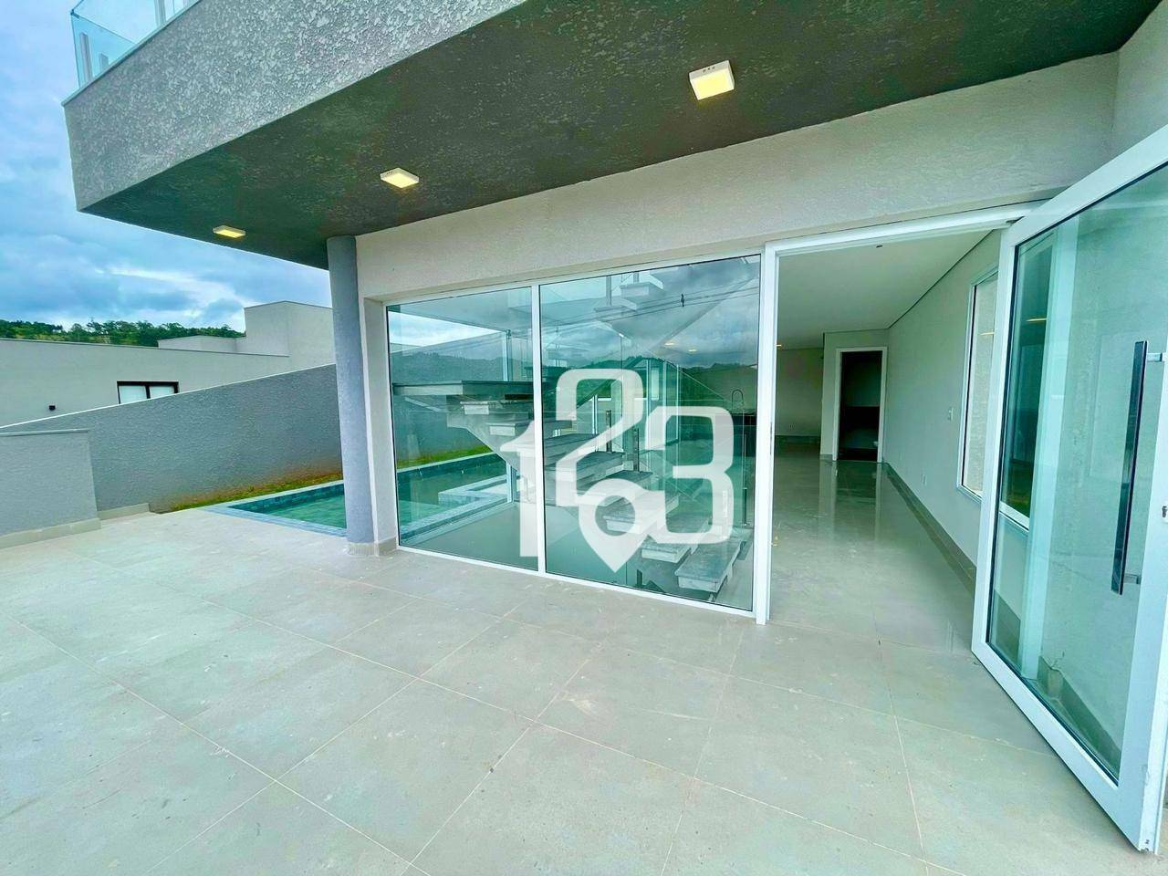 Casa de Condomínio à venda com 3 quartos, 270m² - Foto 13