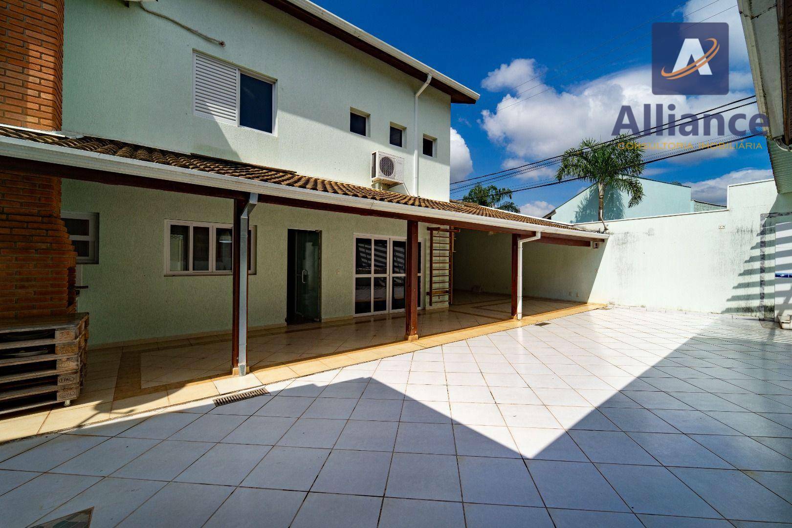 Casa de Condomínio à venda com 4 quartos, 311m² - Foto 6