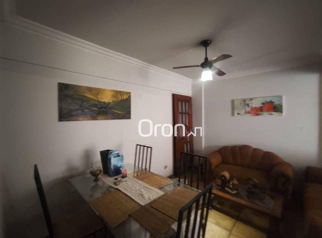 Apartamento à venda com 2 quartos, 69m² - Foto 1