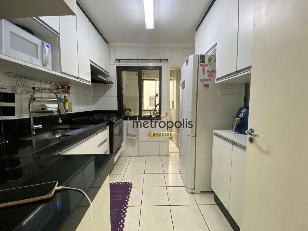 Apartamento à venda com 2 quartos, 65m² - Foto 2