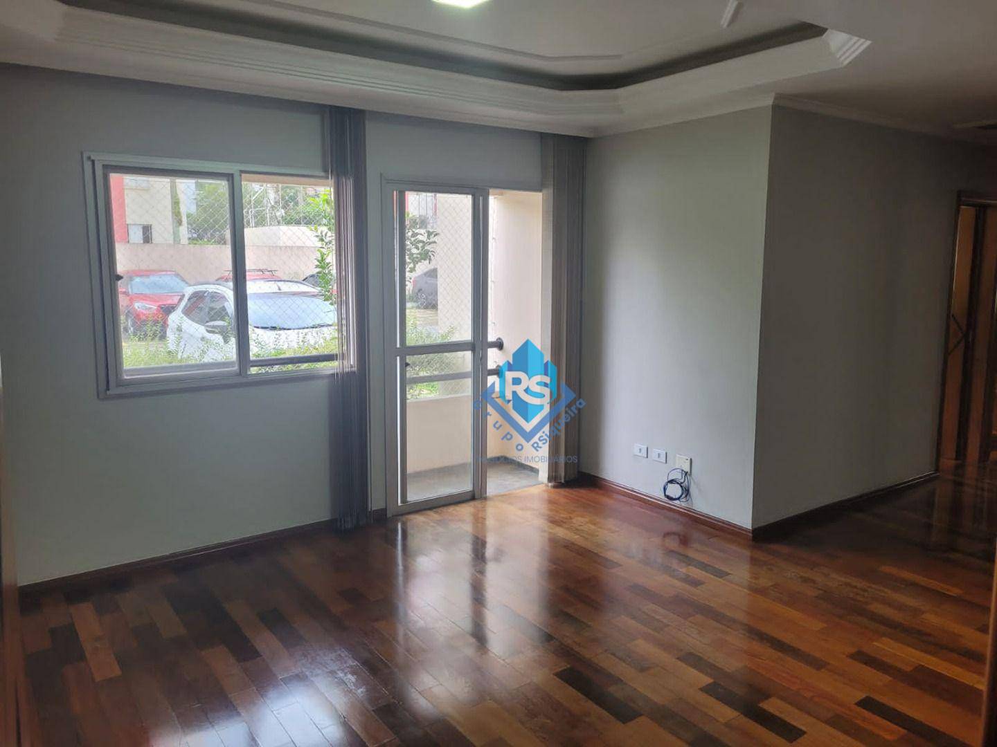 Apartamento à venda com 3 quartos, 70m² - Foto 3