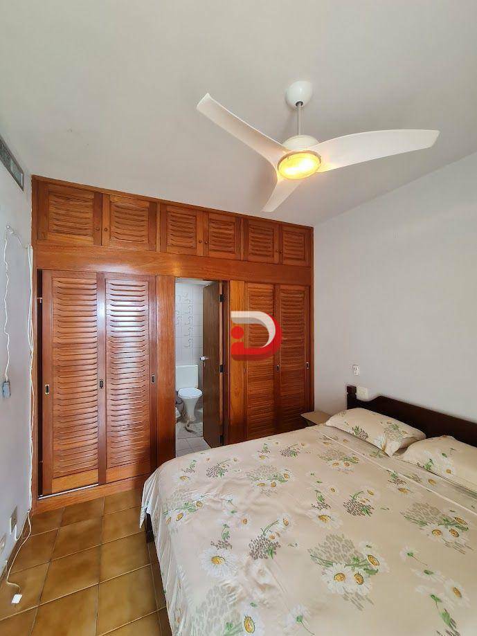 Apartamento para alugar com 3 quartos, 154m² - Foto 32