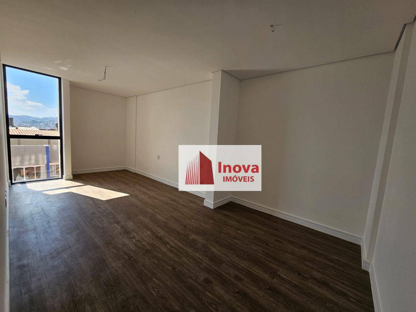 Apartamento à venda com 3 quartos, 140m² - Foto 11