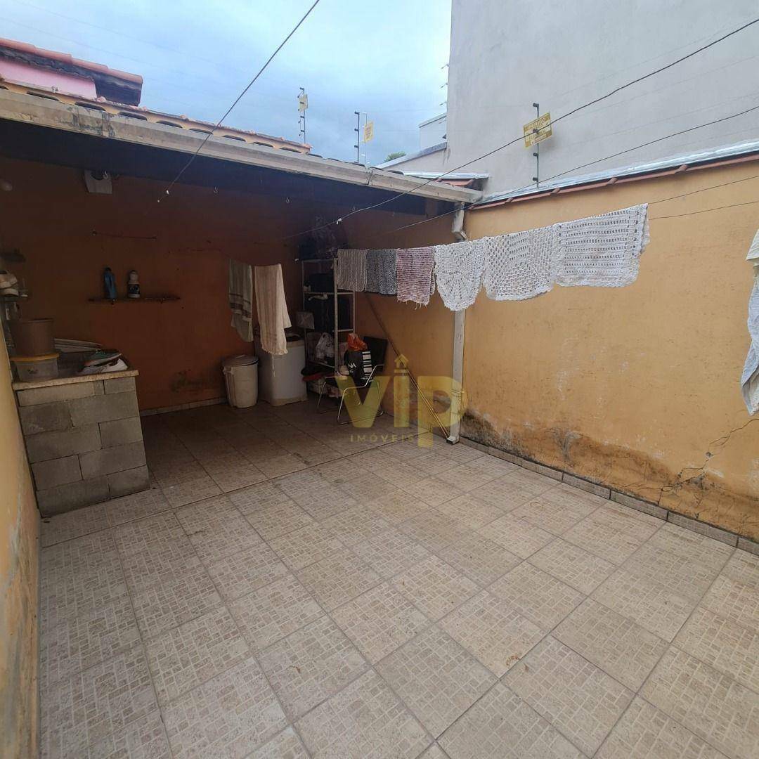 Casa à venda com 2 quartos, 100M2 - Foto 2