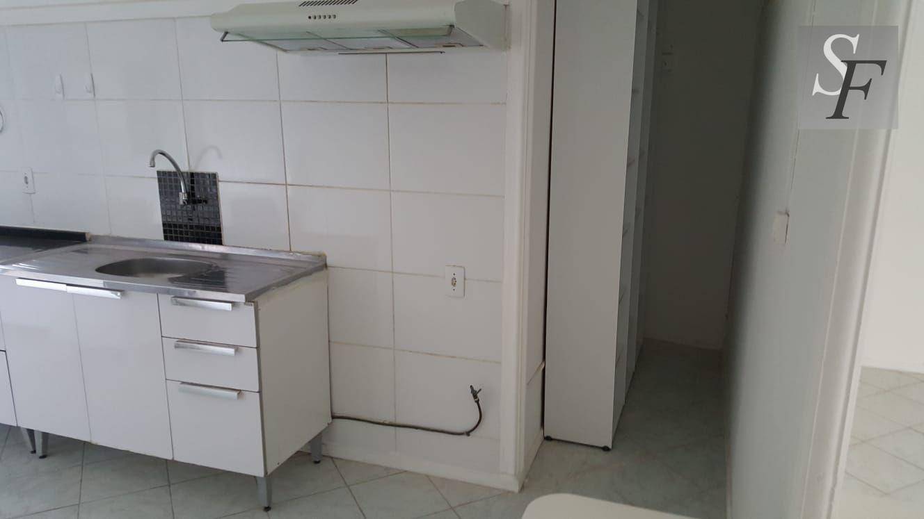 Casa para alugar com 3 quartos, 304m² - Foto 15