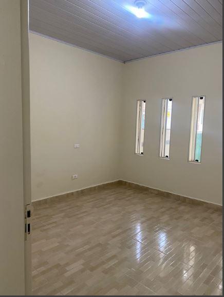 Casa para alugar com 3 quartos, 110m² - Foto 1