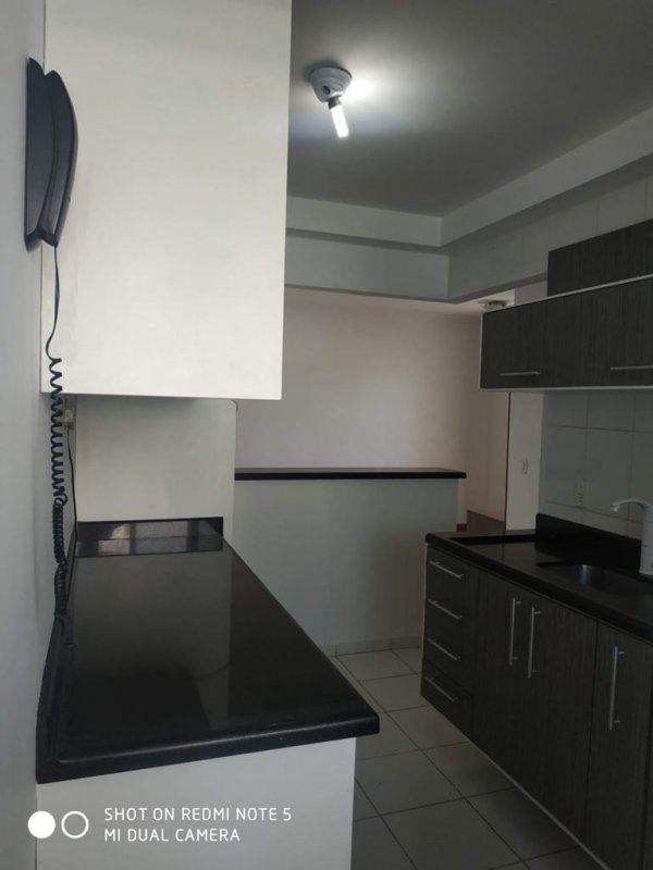 Apartamento à venda com 2 quartos, 52m² - Foto 2