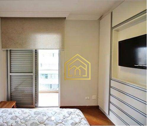 Apartamento à venda com 2 quartos, 69m² - Foto 9