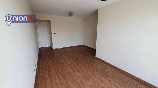 Apartamento à venda com 3 quartos, 82m² - Foto 2