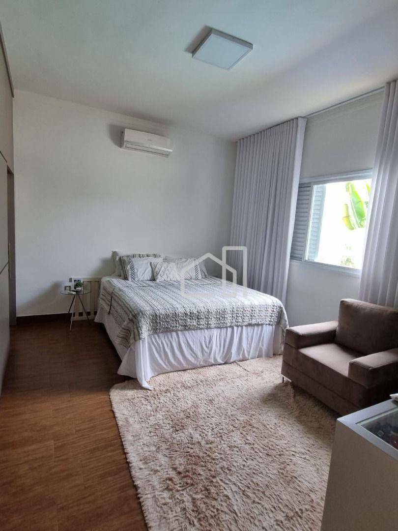 Casa à venda com 3 quartos, 195m² - Foto 25