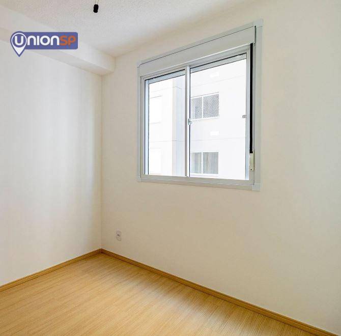 Apartamento à venda com 2 quartos, 34m² - Foto 4