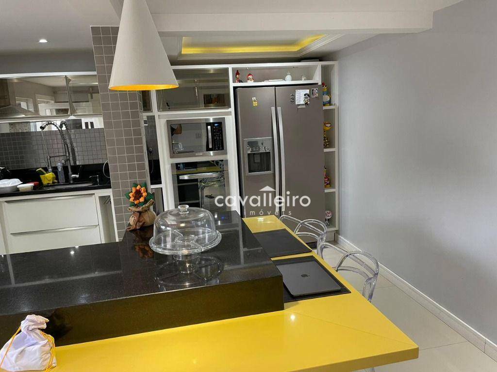 Casa à venda com 5 quartos, 285m² - Foto 31