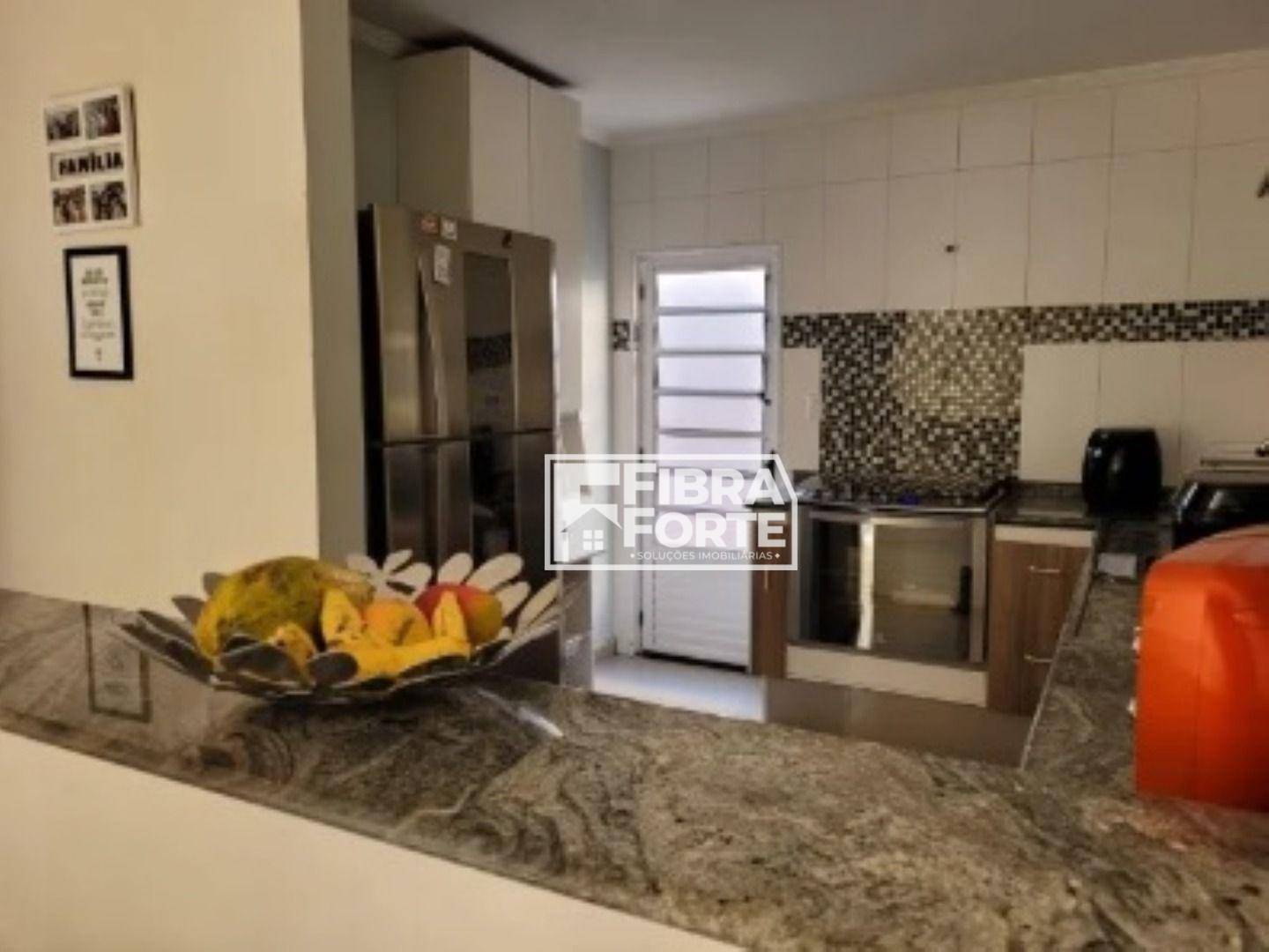 Casa à venda com 3 quartos, 120m² - Foto 7