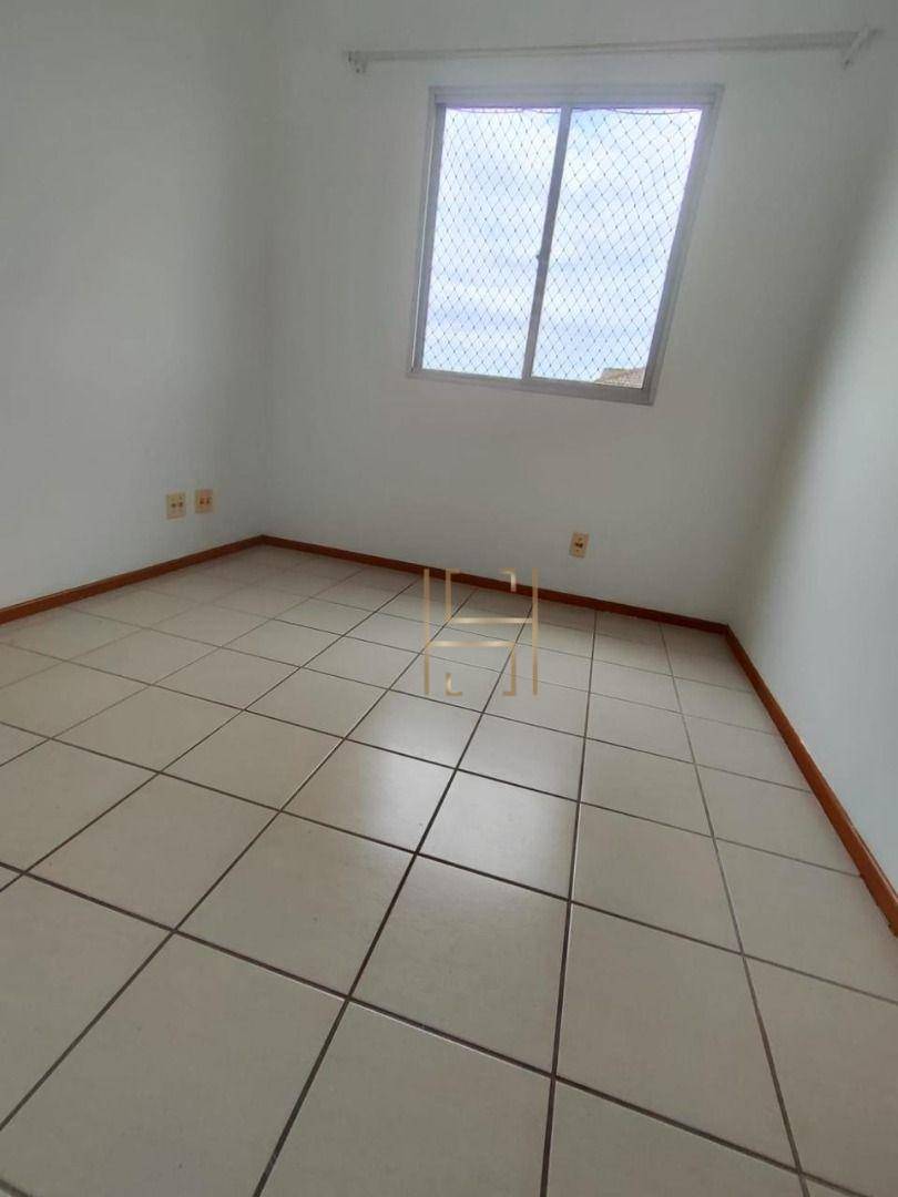 Apartamento à venda com 2 quartos, 1m² - Foto 11