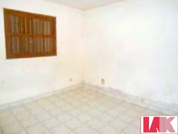 Casa para alugar com 1 quarto, 32m² - Foto 3