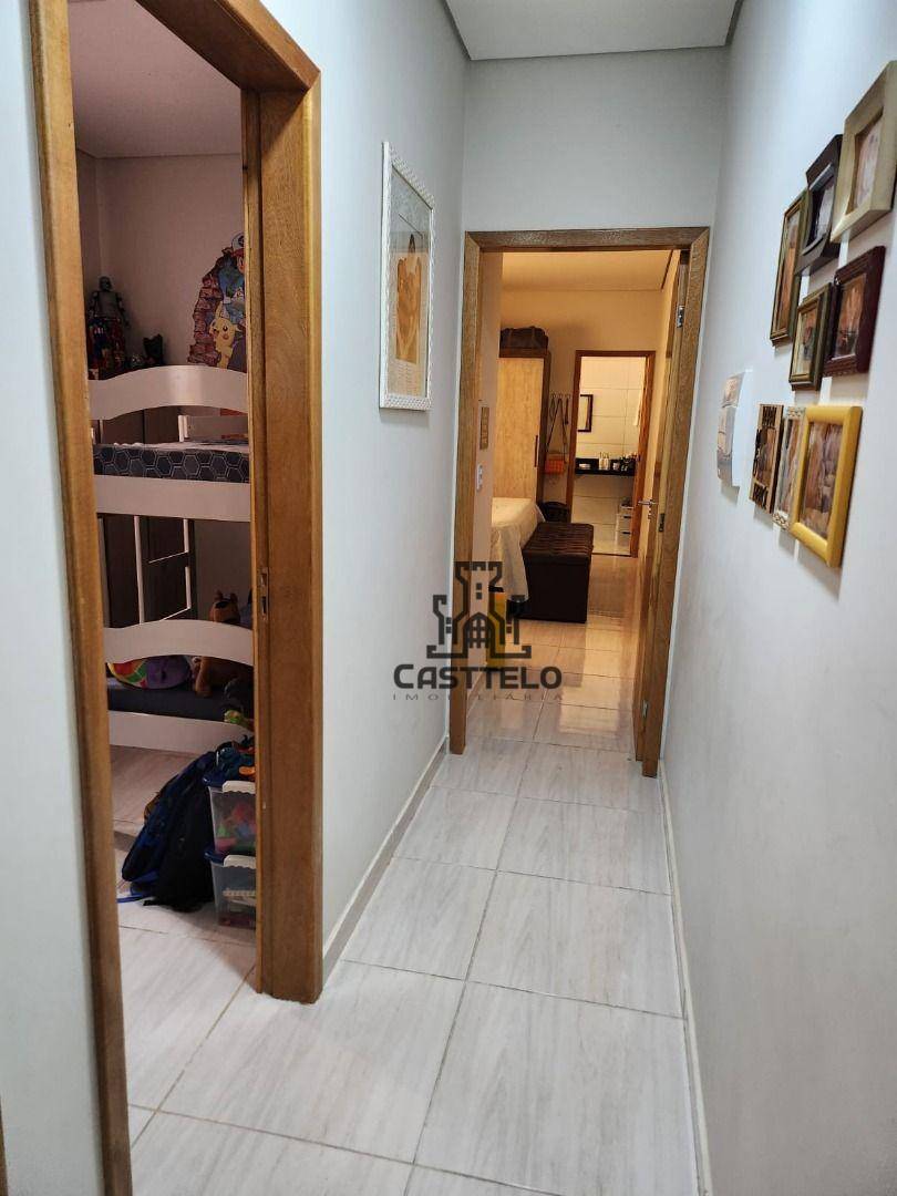 Casa à venda com 2 quartos, 95m² - Foto 10