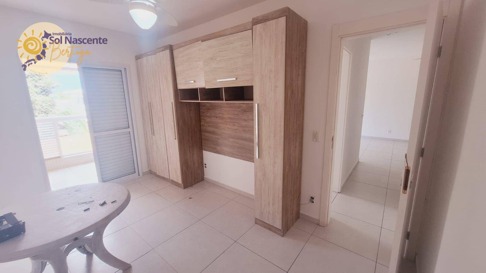 Apartamento à venda com 2 quartos, 79m² - Foto 2