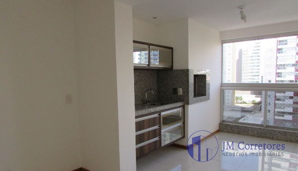 Apartamento à venda com 3 quartos, 132m² - Foto 6