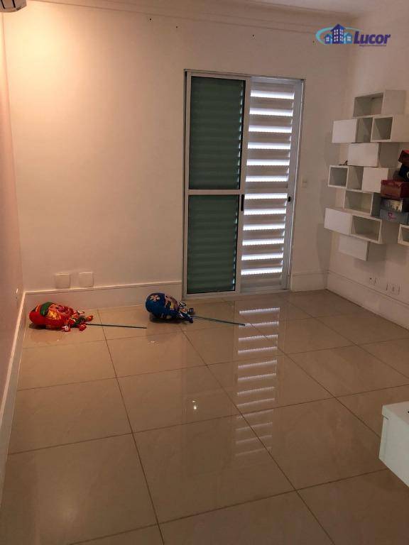 Sobrado à venda com 3 quartos, 270m² - Foto 11