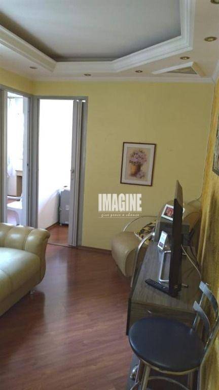 Apartamento à venda com 2 quartos, 43m² - Foto 2