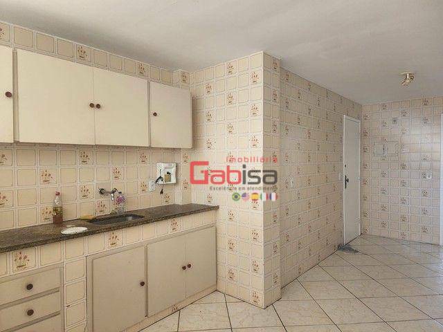 Apartamento à venda com 3 quartos, 140m² - Foto 5