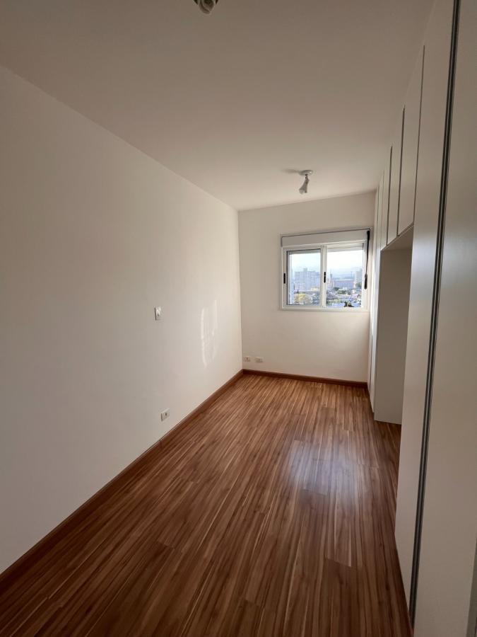 Apartamento para alugar com 2 quartos, 60m² - Foto 9