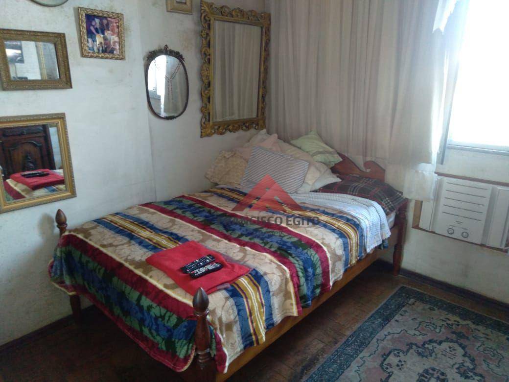 Apartamento à venda com 3 quartos, 130m² - Foto 4