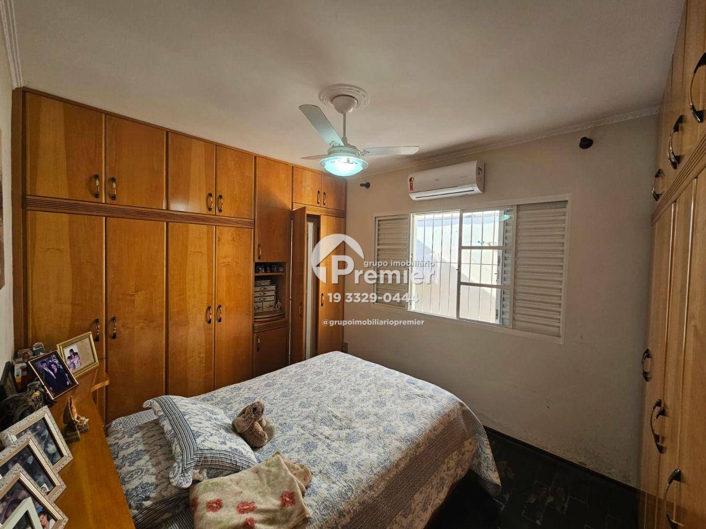 Casa à venda com 3 quartos, 200m² - Foto 11