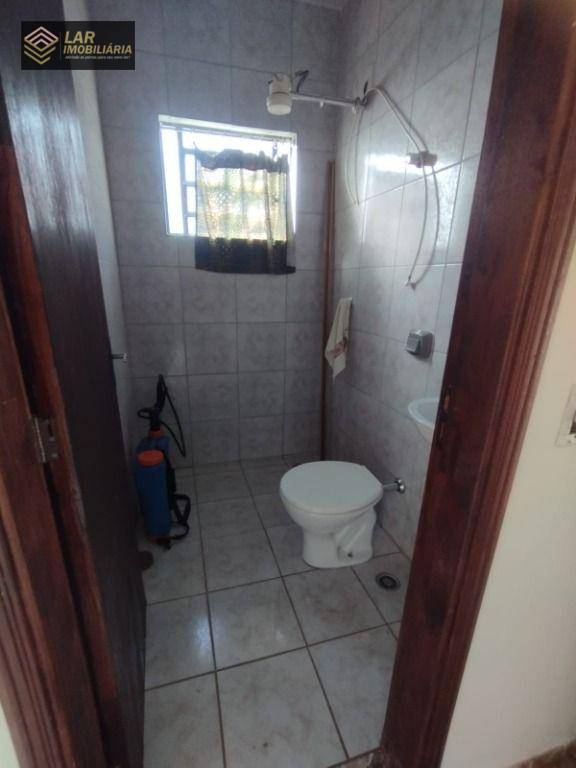 Casa para alugar com 4 quartos, 267m² - Foto 38