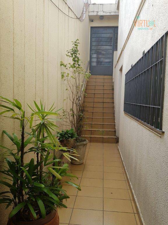 Sobrado à venda com 4 quartos, 600m² - Foto 35