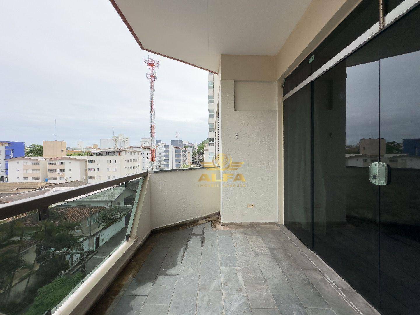 Apartamento à venda com 2 quartos, 82m² - Foto 2