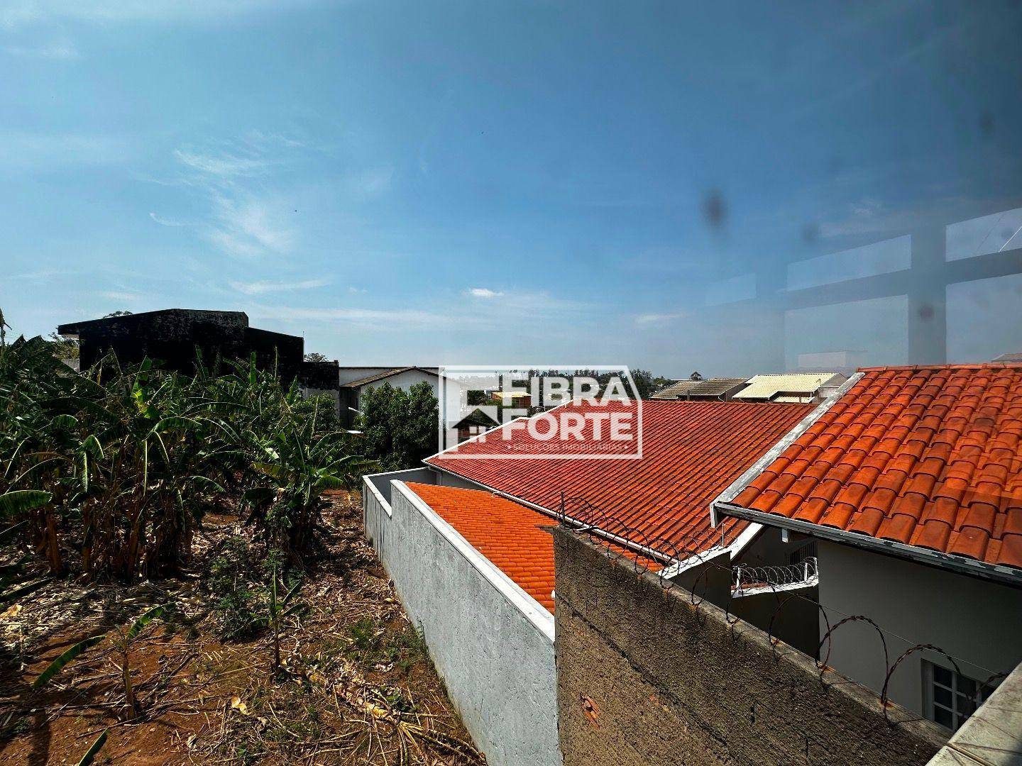 Casa à venda com 4 quartos, 230m² - Foto 6