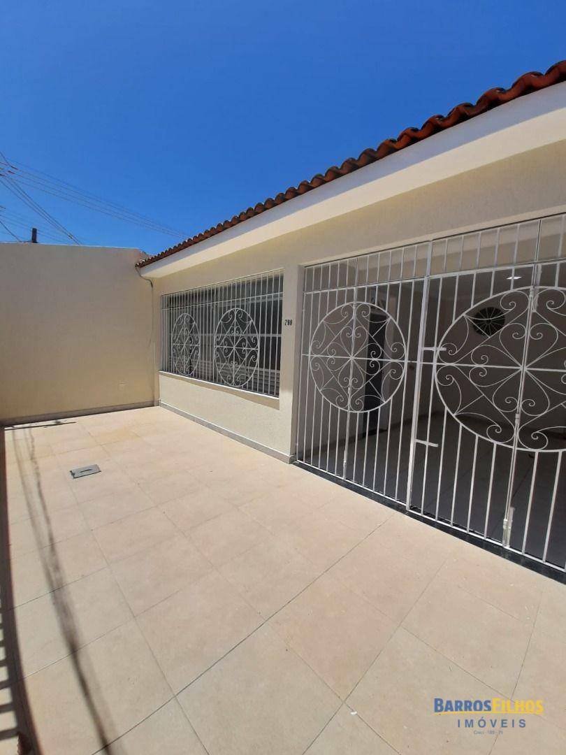 Casa para alugar com 3 quartos, 109M2 - Foto 4