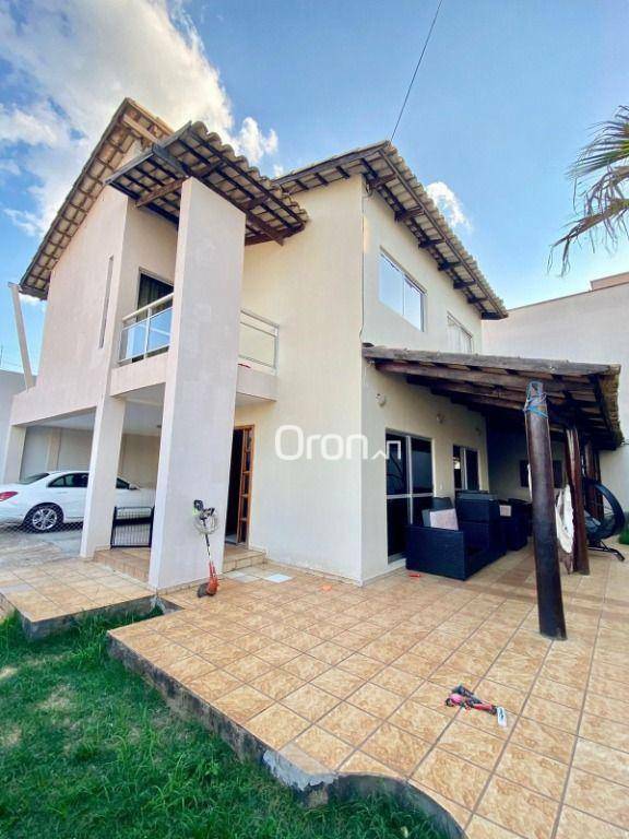 Sobrado à venda com 4 quartos, 195m² - Foto 2