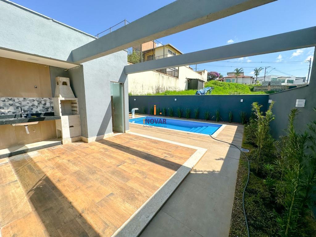 Casa à venda com 3 quartos, 360m² - Foto 8