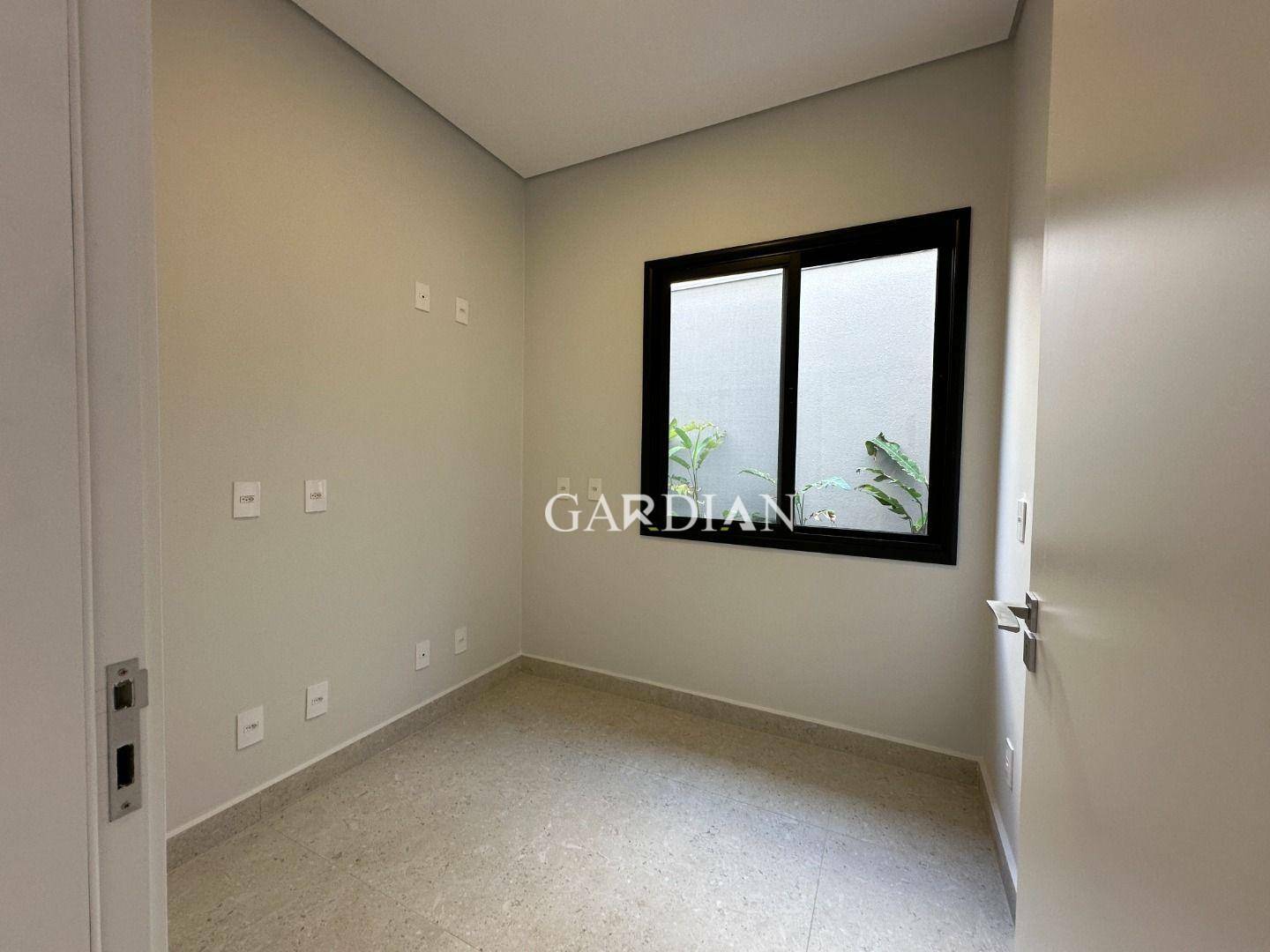 Sobrado à venda com 4 quartos, 379m² - Foto 15