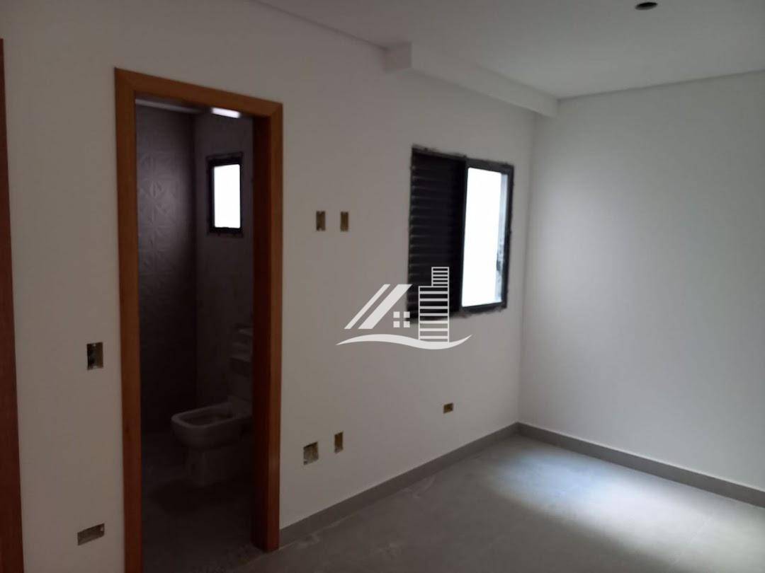 Sobrado à venda com 2 quartos, 177m² - Foto 15