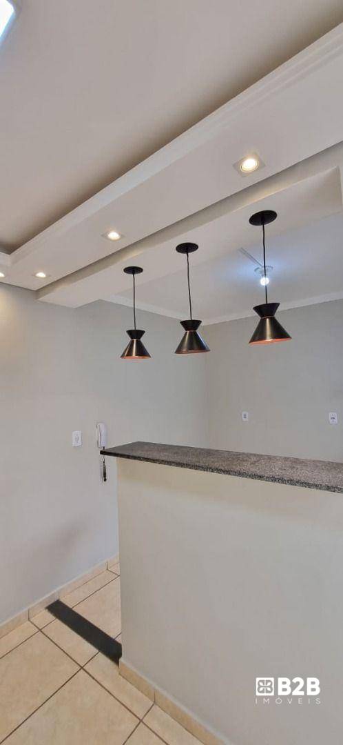 Apartamento à venda com 2 quartos, 44m² - Foto 5