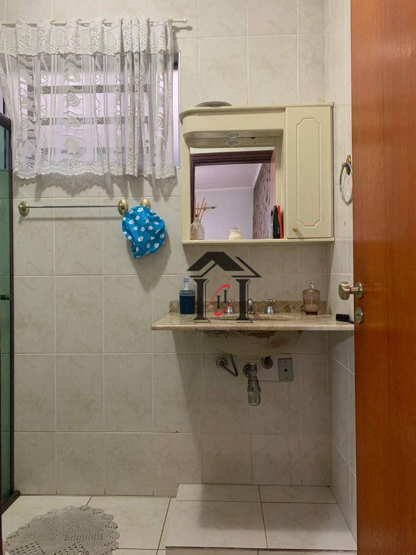 Sobrado à venda com 2 quartos, 176m² - Foto 37